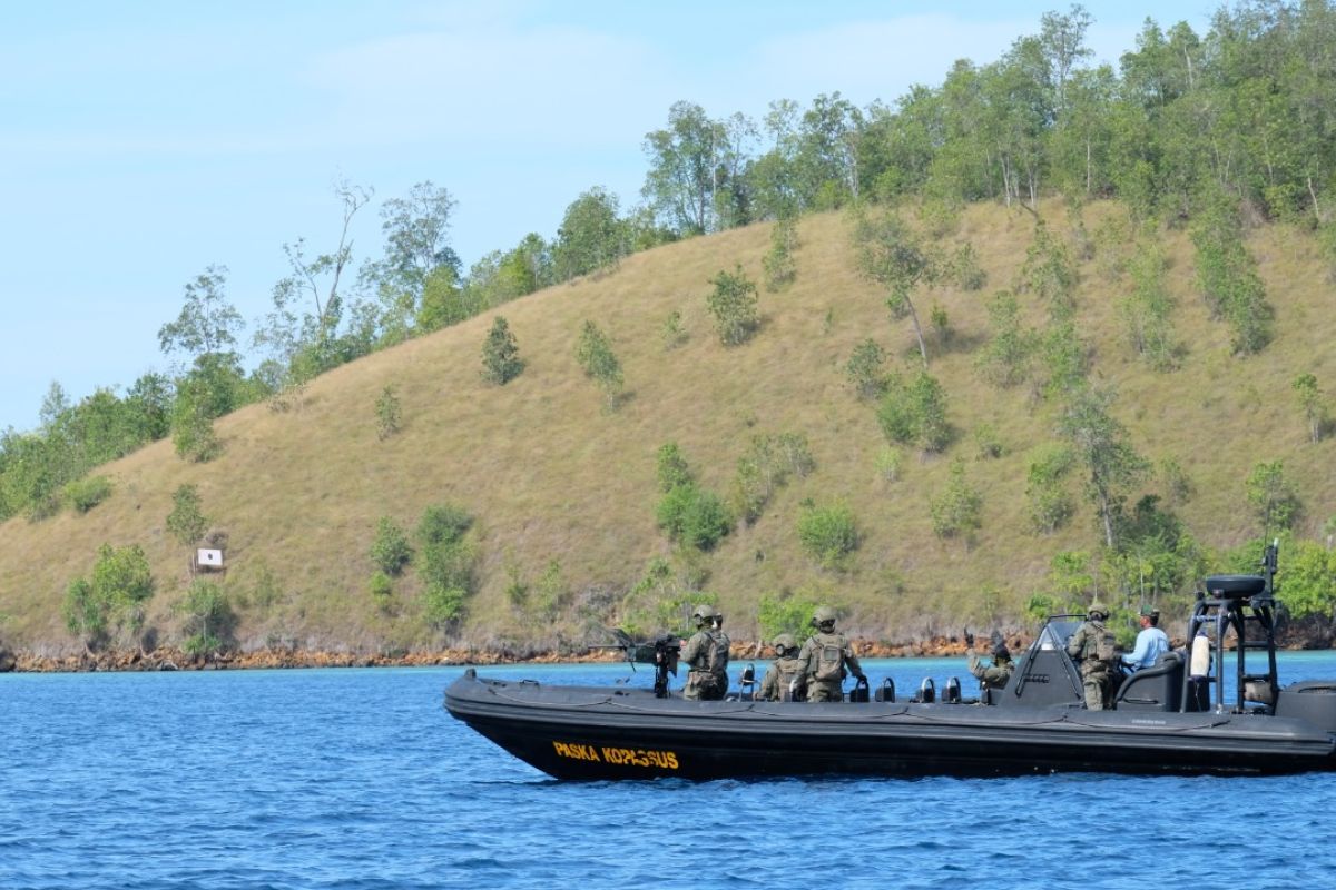 Kopassus gelar latihan di Pulau Obi