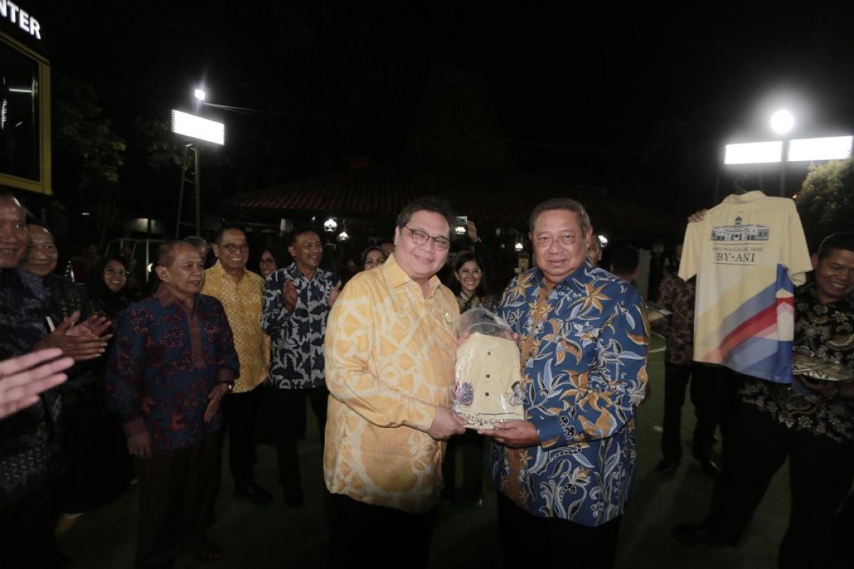 Temui SBY di Cikeas, Airlangga jelaskan soal Omnibus Law dan jajaki koalisi