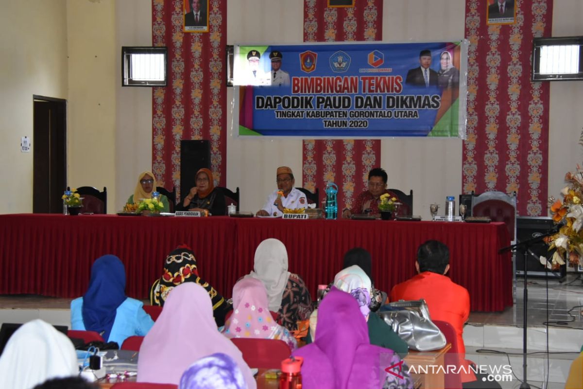 Bupati Gorontalo Utara minta pengelola pendidikan wajib kaya data