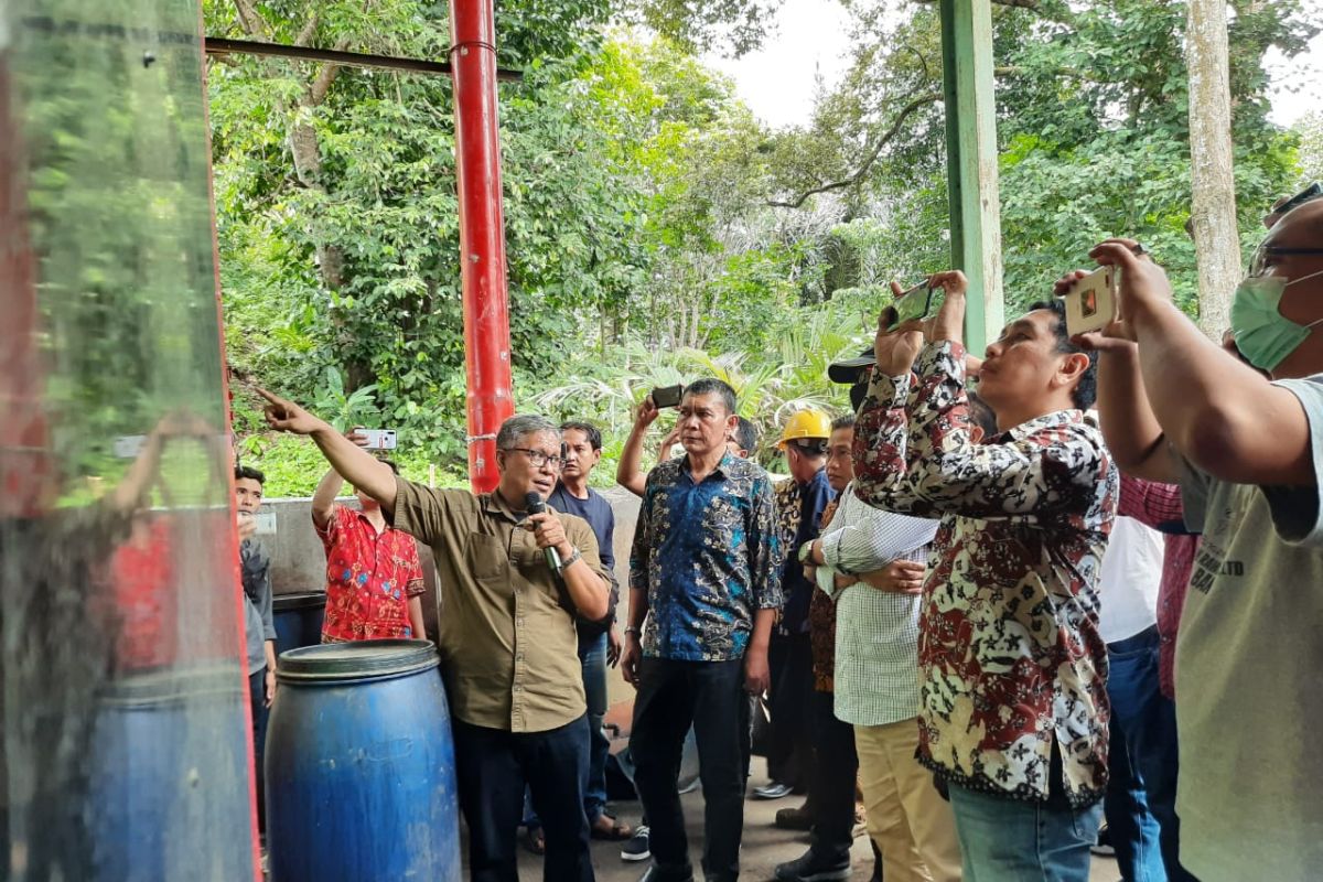 Tabanan-Ogan Komering Ulu Timur pelajari mesin pengolah sampah di Serang