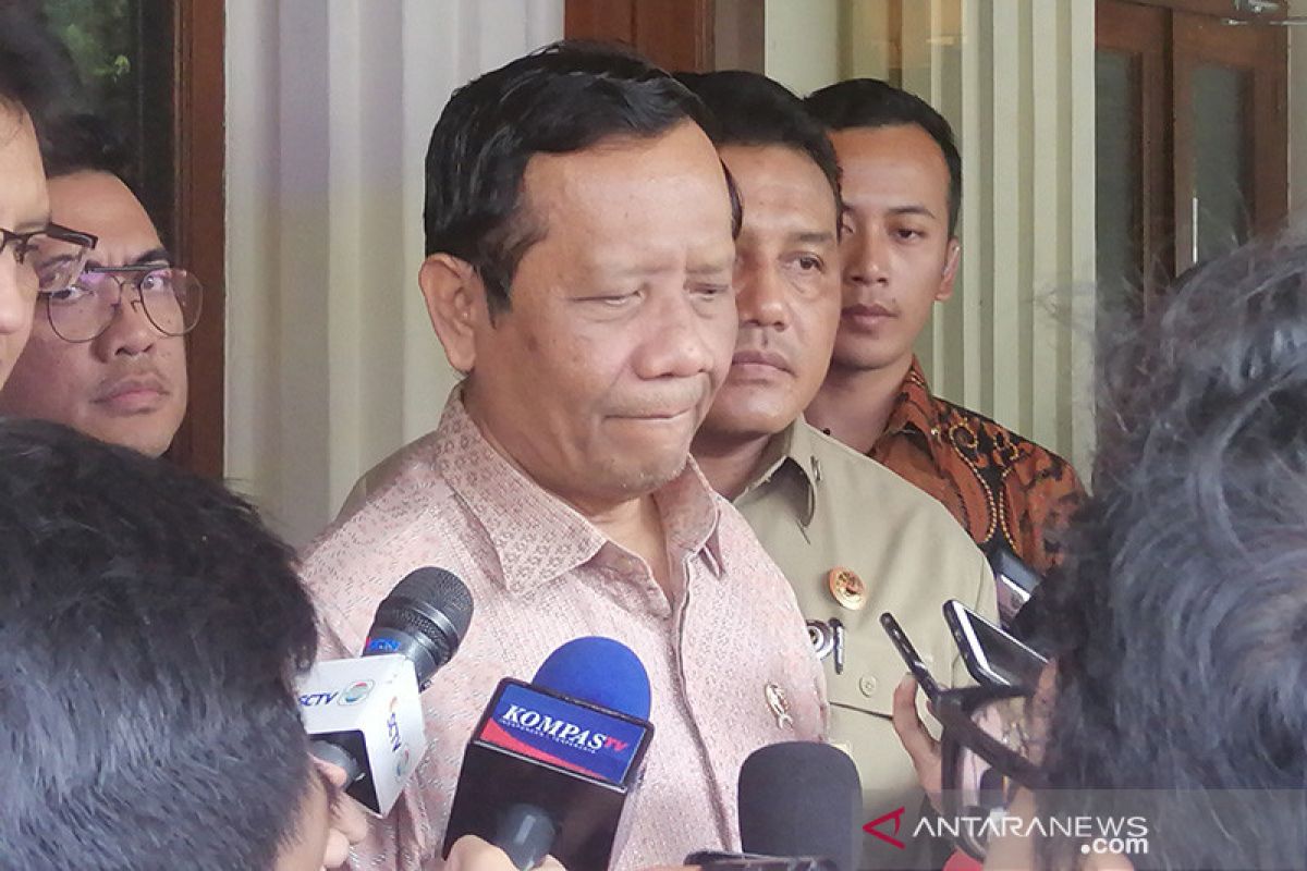 Dua warga Depok positif Corona, Mahfud ingatkan masyarakat tidak panik