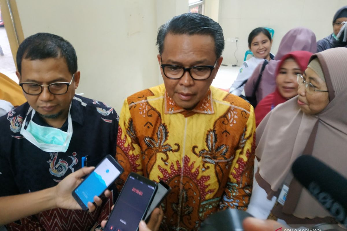 Warga Sulsel diimbau tidak panik soal virus COVID-19