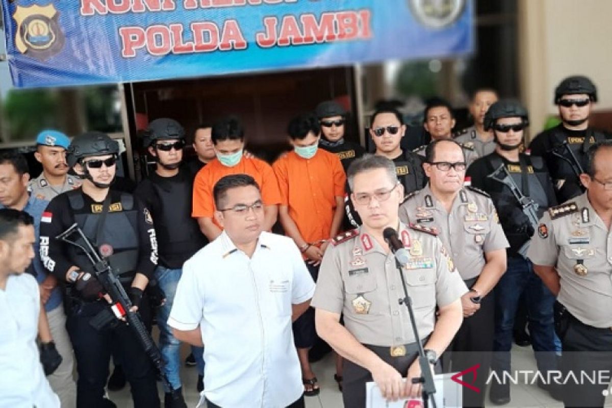 Polda Jambi tangkap dua pelaku investasi bodong susu sapi perah