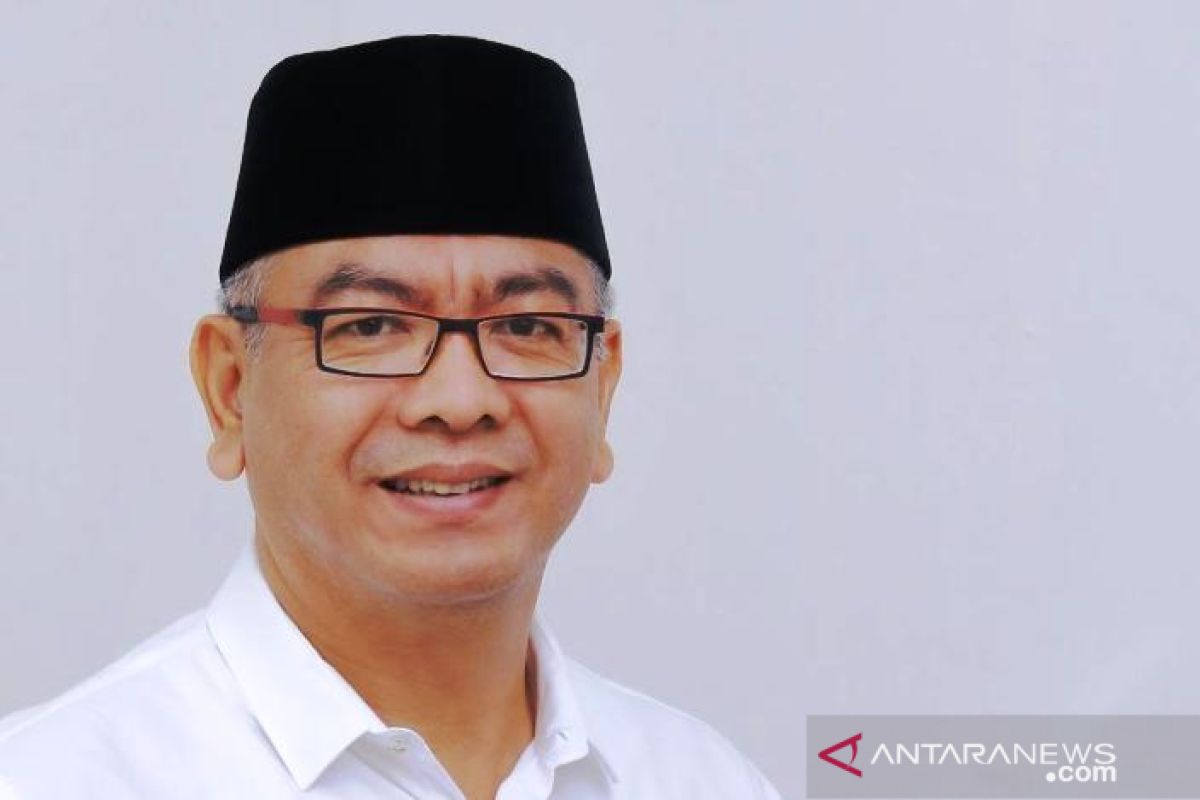 Hasil survei berada di nomor lima, ini tanggapan Riza Falepi