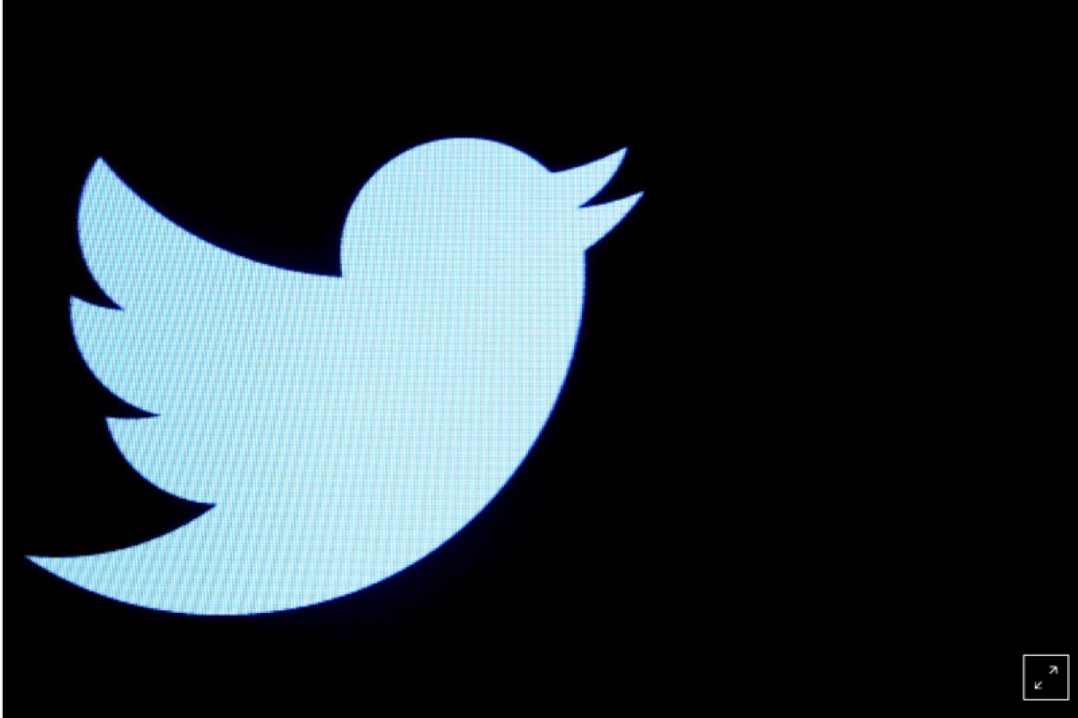 Sejumlah akun Twitter dan Facebook dibekukan selama Pilpres AS