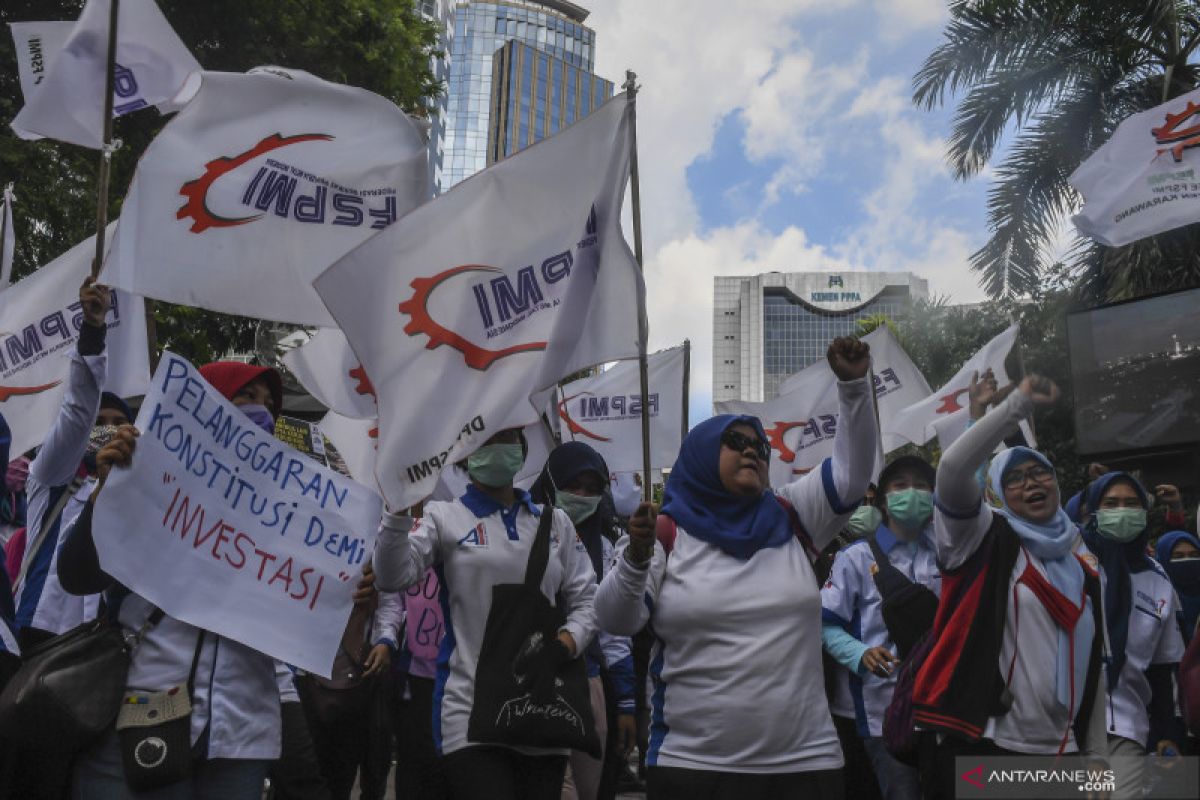 Pembatalan demo hari buruh dinilai kondusif bagi PSBB di Jakarta