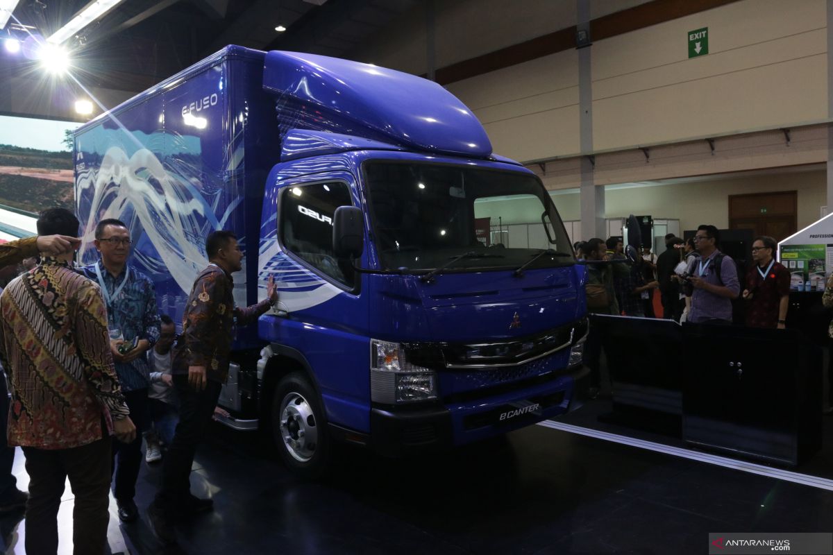 Pertimbangan KTB Fuso belum jual truk listrik eCanter