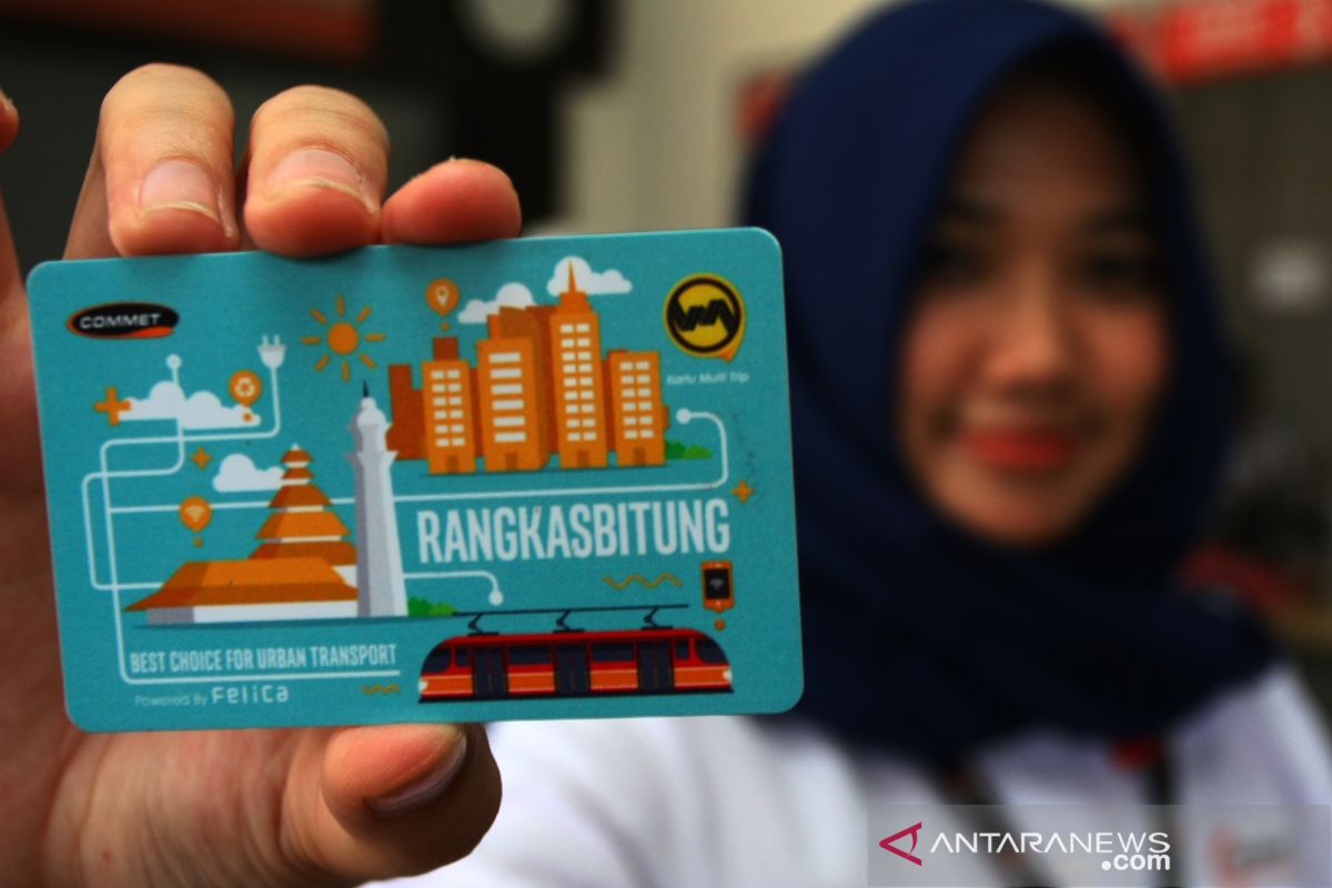 Bank Mandiri dan KAI luncurkan Kartu Commuter Pay