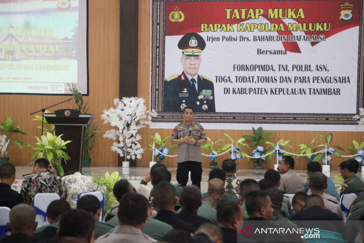 Kapolda imbau warga KKT agar satu hati bangun daerah