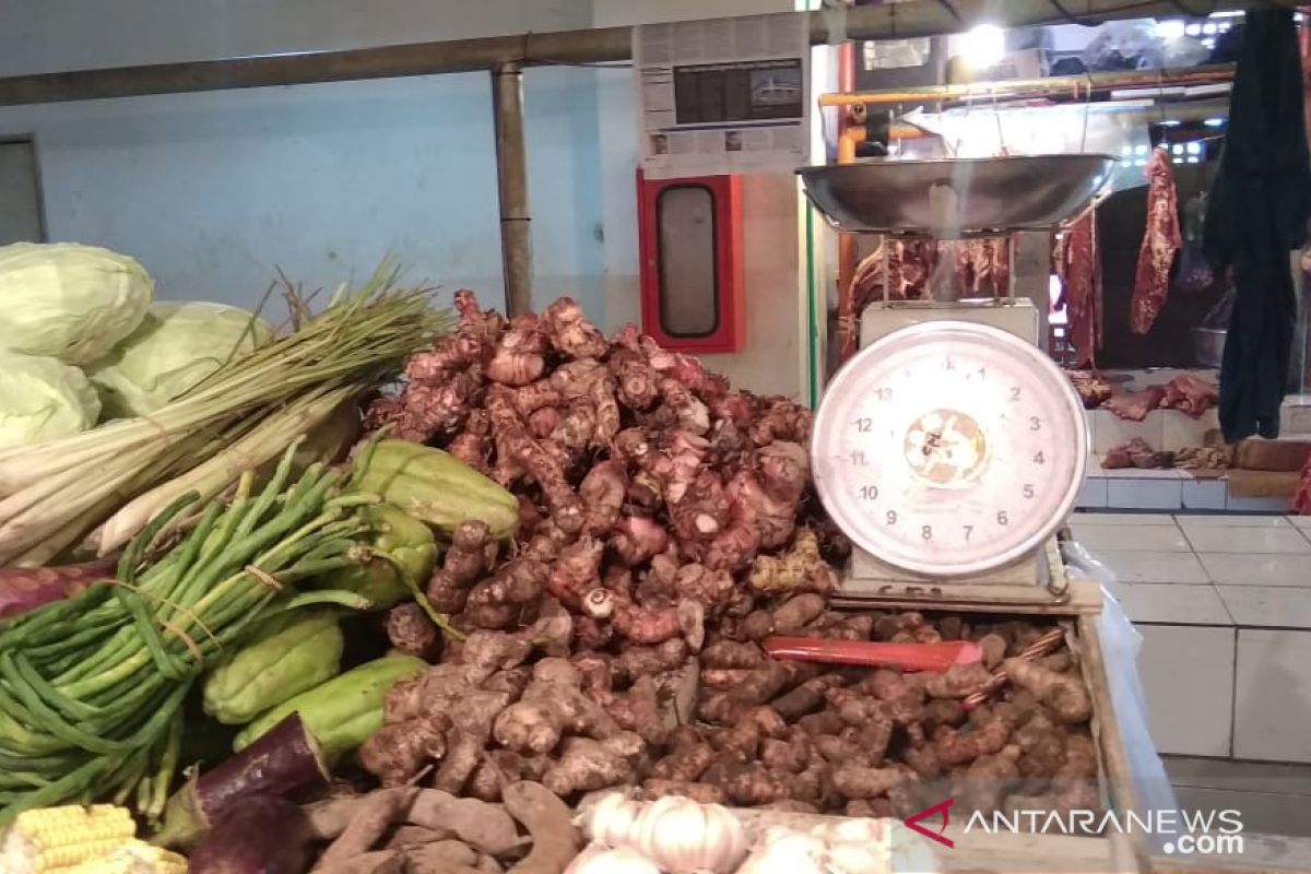 Jahe merah tembus Rp100 ribu di Pasar Senen