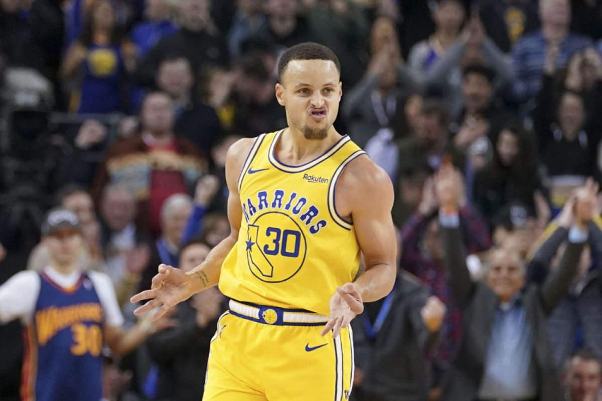 Stephen Curry tatap Olimpiade