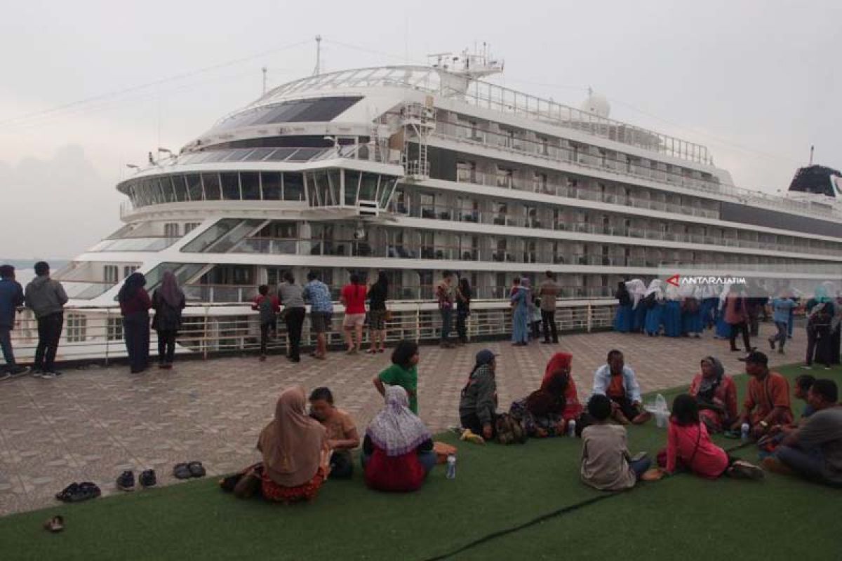 Pelindo III pastikan MV Viking Sun tidak singgah di Surabaya (Video)