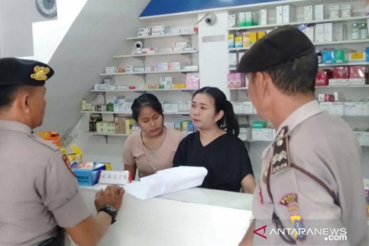 Polisi sidak apotek di Gunungsitoli akibat kelangkaan masker