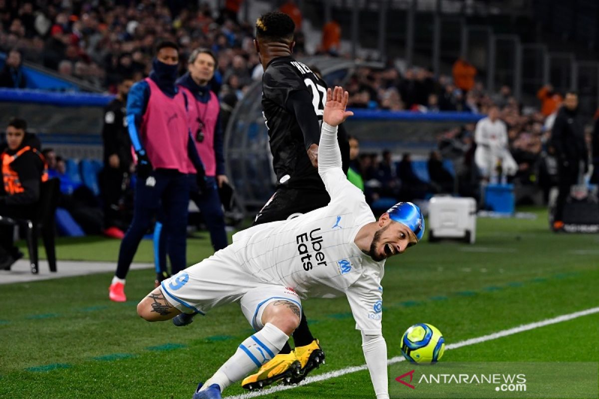 Gol menit akhir Amiens buat Marseille kehilangan dua poin