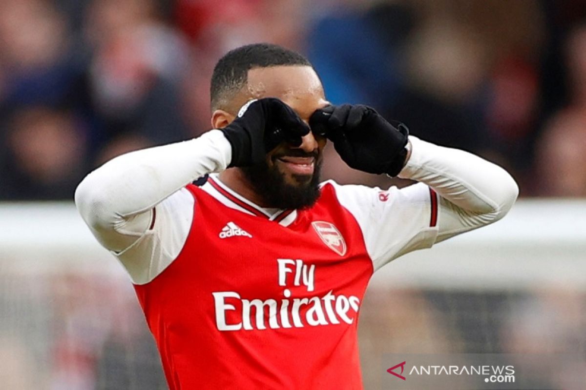 Lacazette akui Arsenal menang  lantaran beruntung