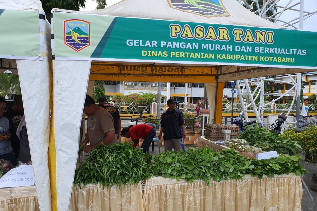 Dinas pertanian Kotabaru gelar Pasar Tani