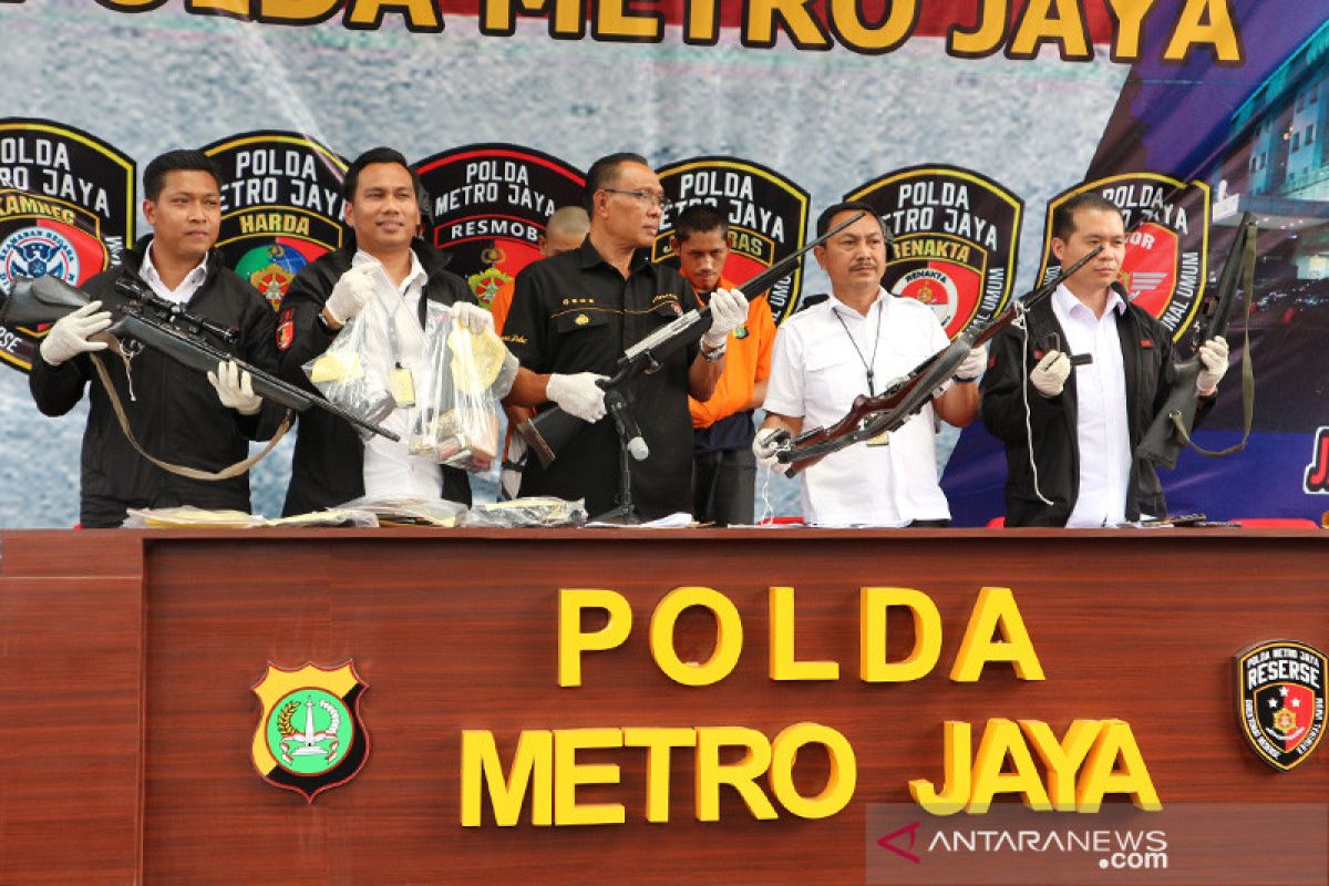 Polda Metro Jaya sita empat senjata api laras panjang rakitan