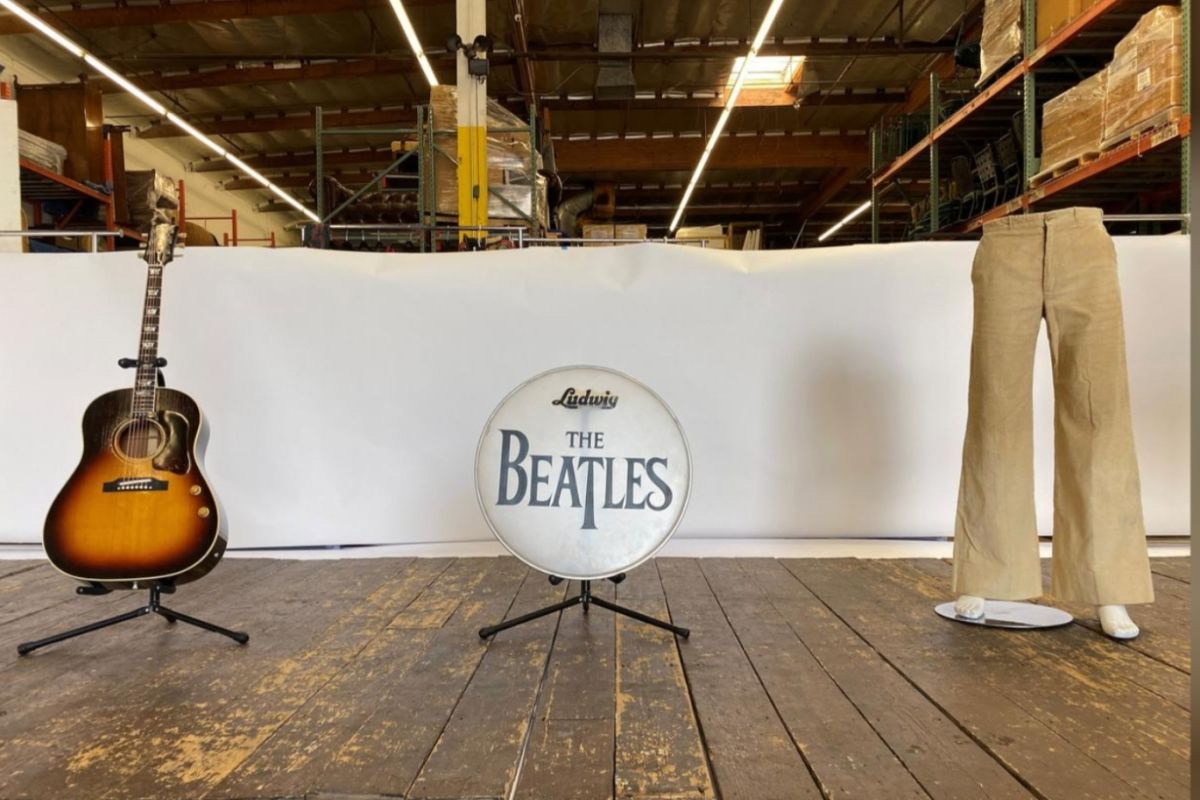 Panggung pertama band Beatles dilelang