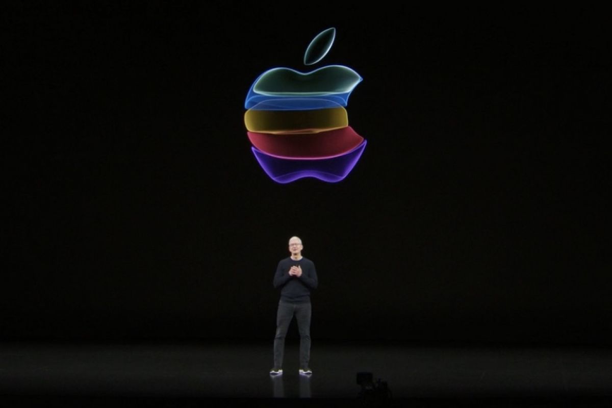 Tim Cook minta karyawan Apple kerja dari rumah