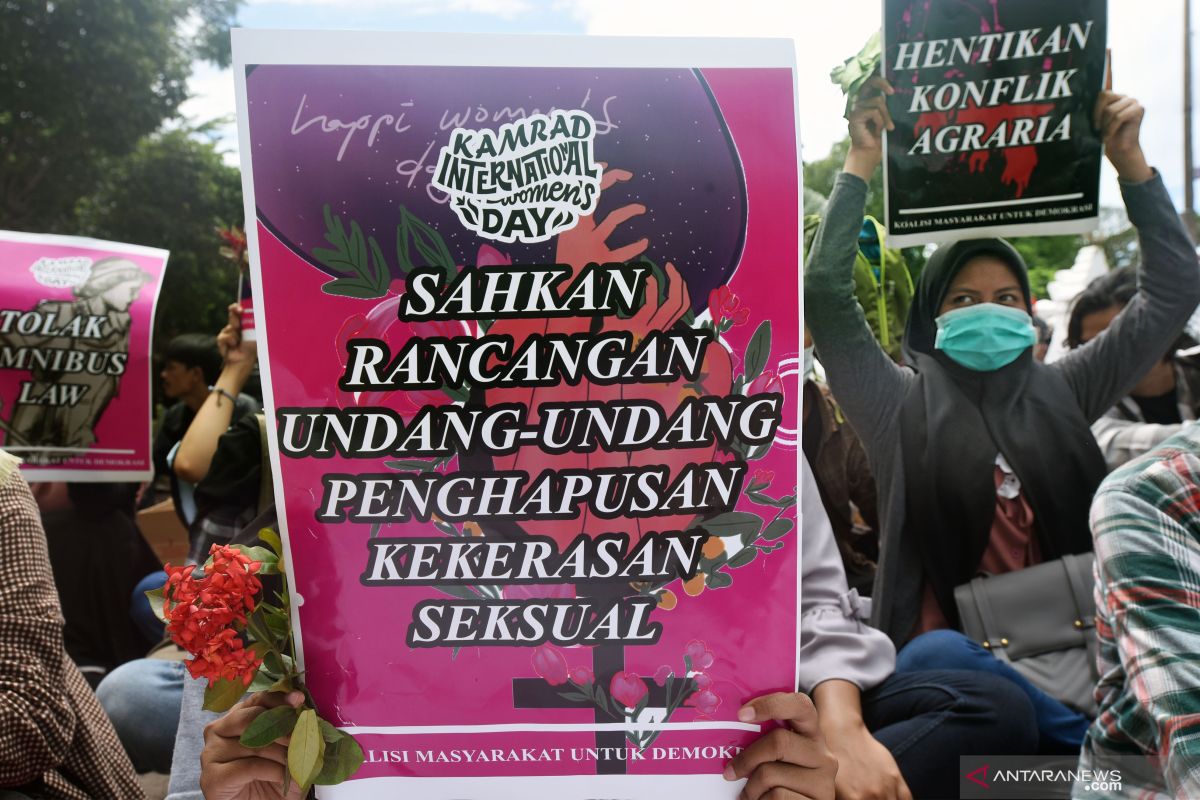 Aktivis desak hukuman berat atas kasus pelecehan seksual oleh petugas P2TP2A