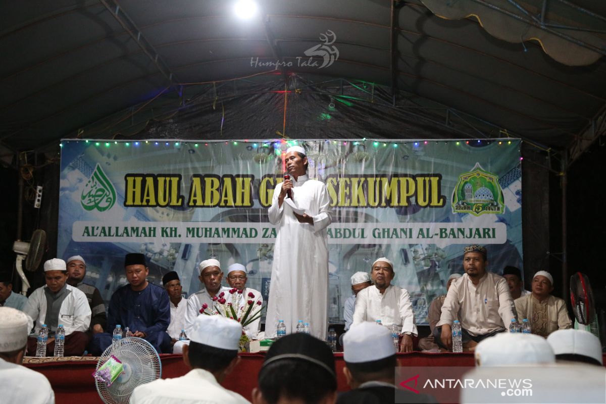 Bupati ajak warga teladani Guru Sekumpul