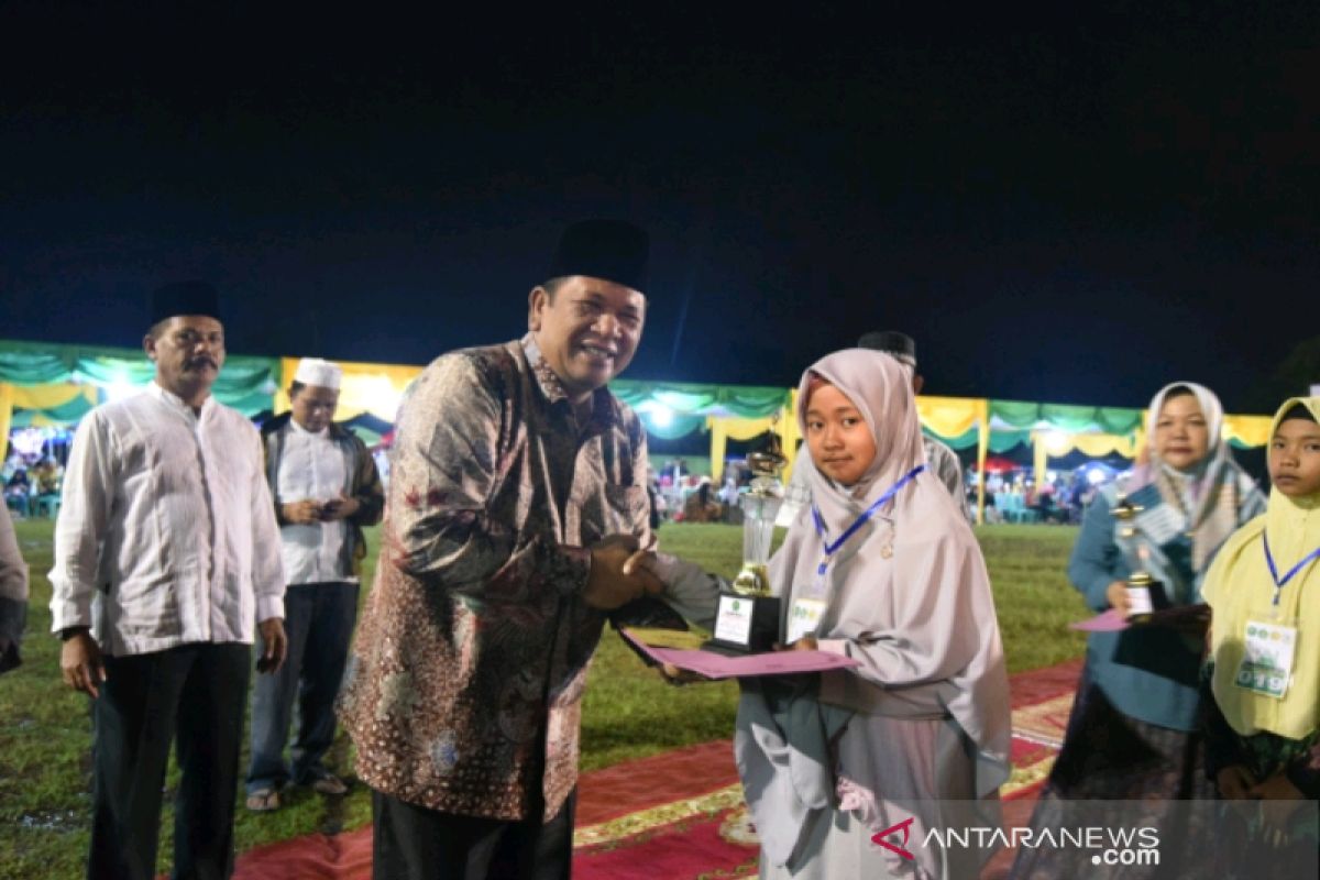 Wali Kota Padangsidimpuan resmi menutup MTQ ke XIX, Padangsidimpuan Utara juara umum