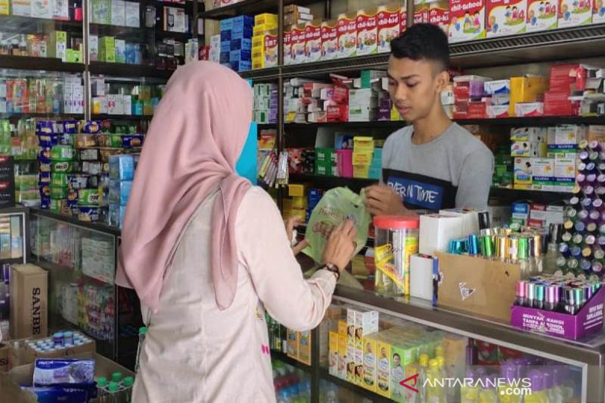 Permintaan masker di Aceh Jaya meningkat, stok kosong