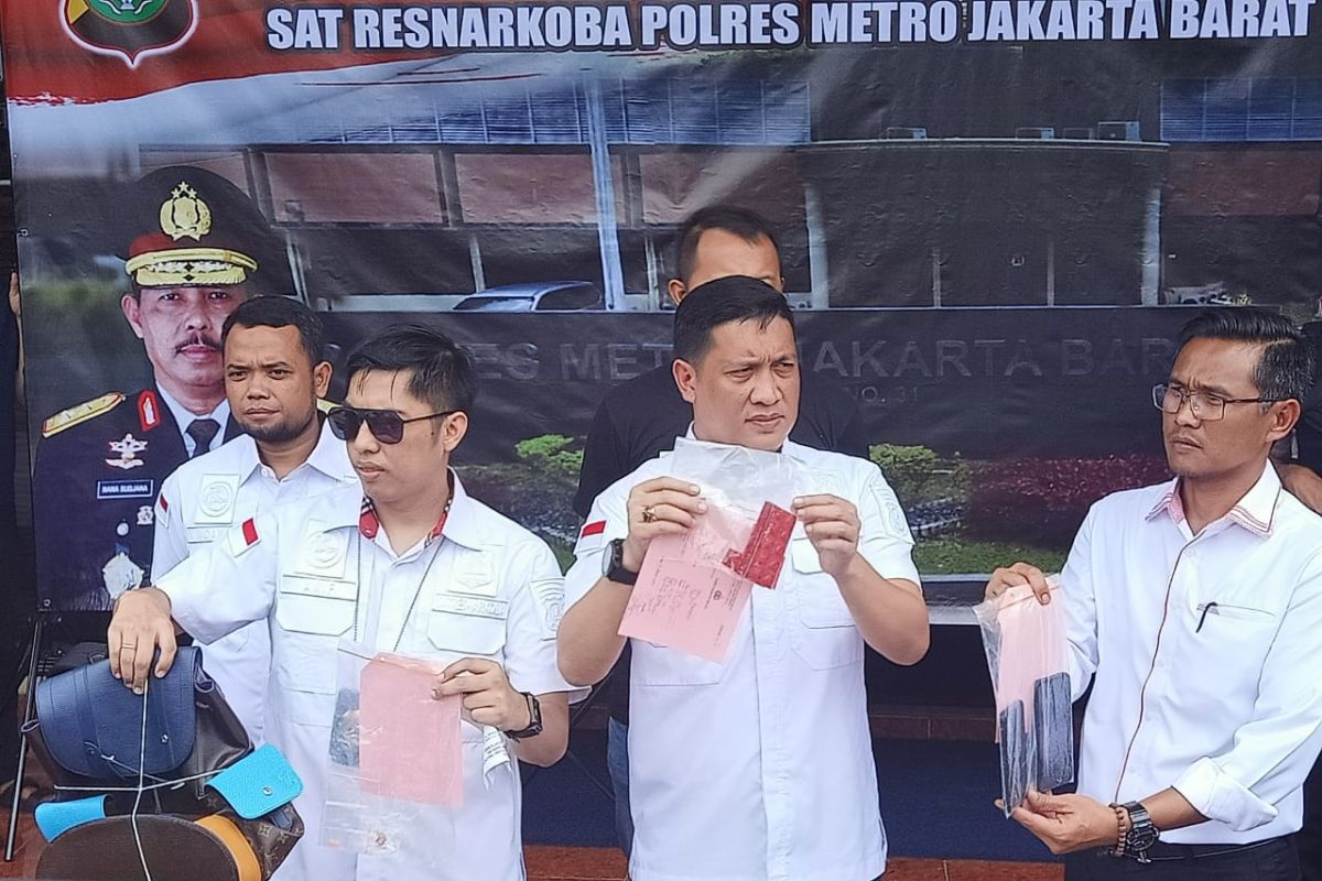 Polisi mendalami penggunaan xanax Ririn Ekawati