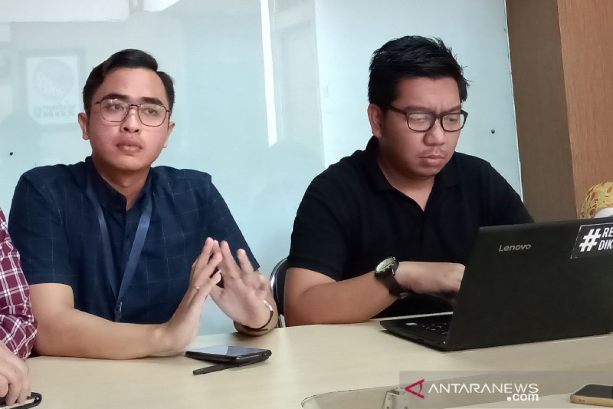 Presiden diminta hadir di MK jelaskan motif revisi UU KPK