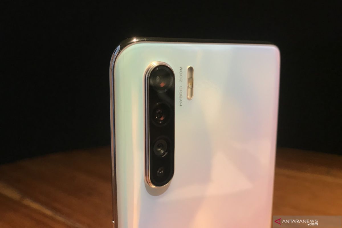 Oppo Reno3 dalam "Blind Test"