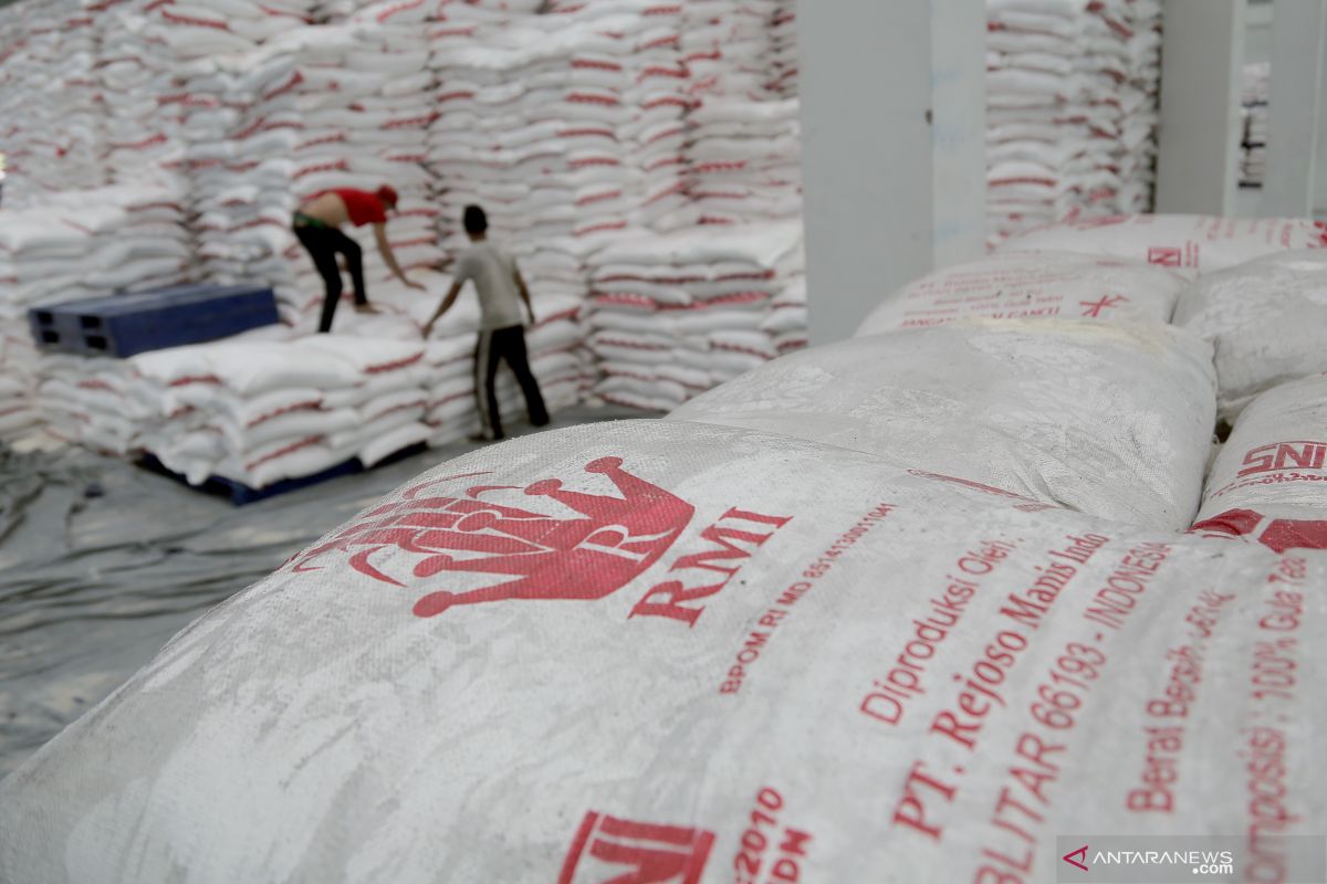 Harga gula naik,  Satgas Pangan peringatkan distributor tidak timbun gula