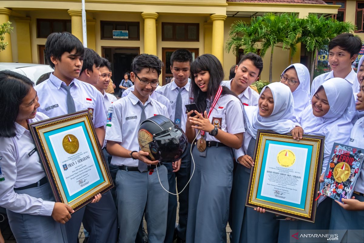 Kadisdik Kalteng : Dilarang memungut biaya penerimaan siswa baru