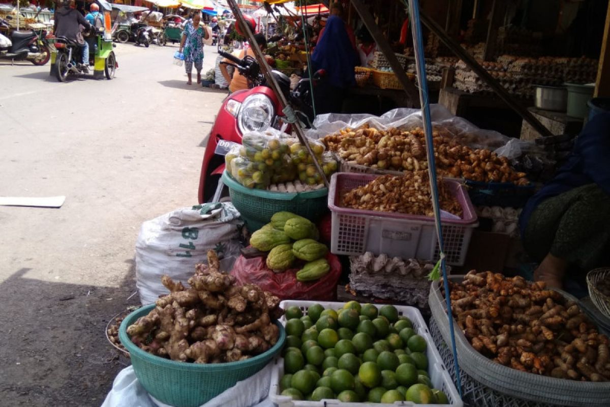 Harga rempah-rempah di Makassar melonjak sebagai dampak corona