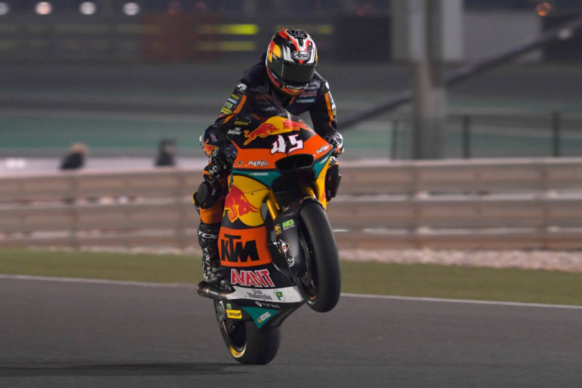 MotoGP tidak dilombakan di Qatar, Nagashima raih kemenangan emosional di Moto2