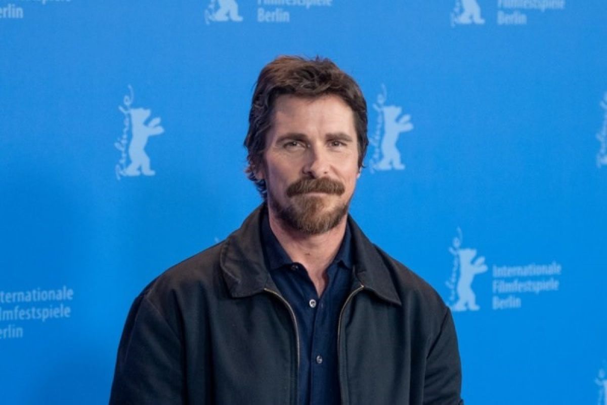 Christian Bale jadi penjahat di film "Thor: Love and Thunder"