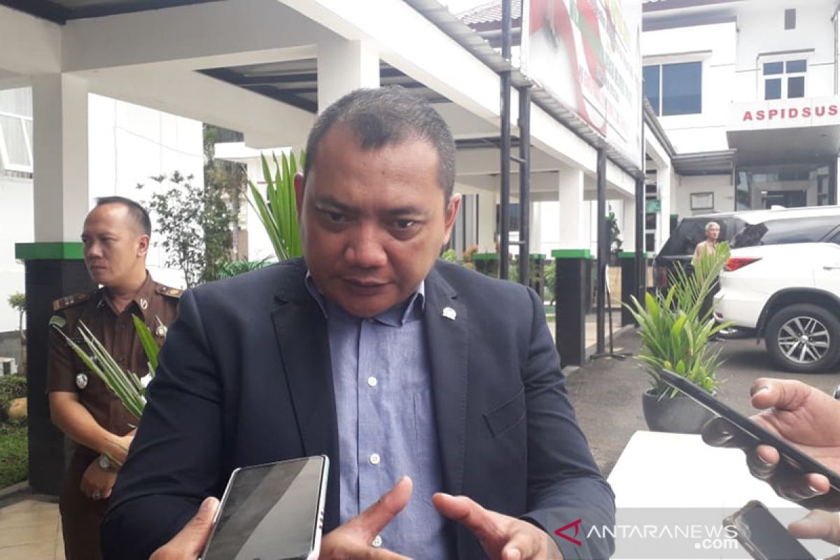 Anggota DPR RI kunjungi Kejati Lampung soroti oknum jaksa nakal