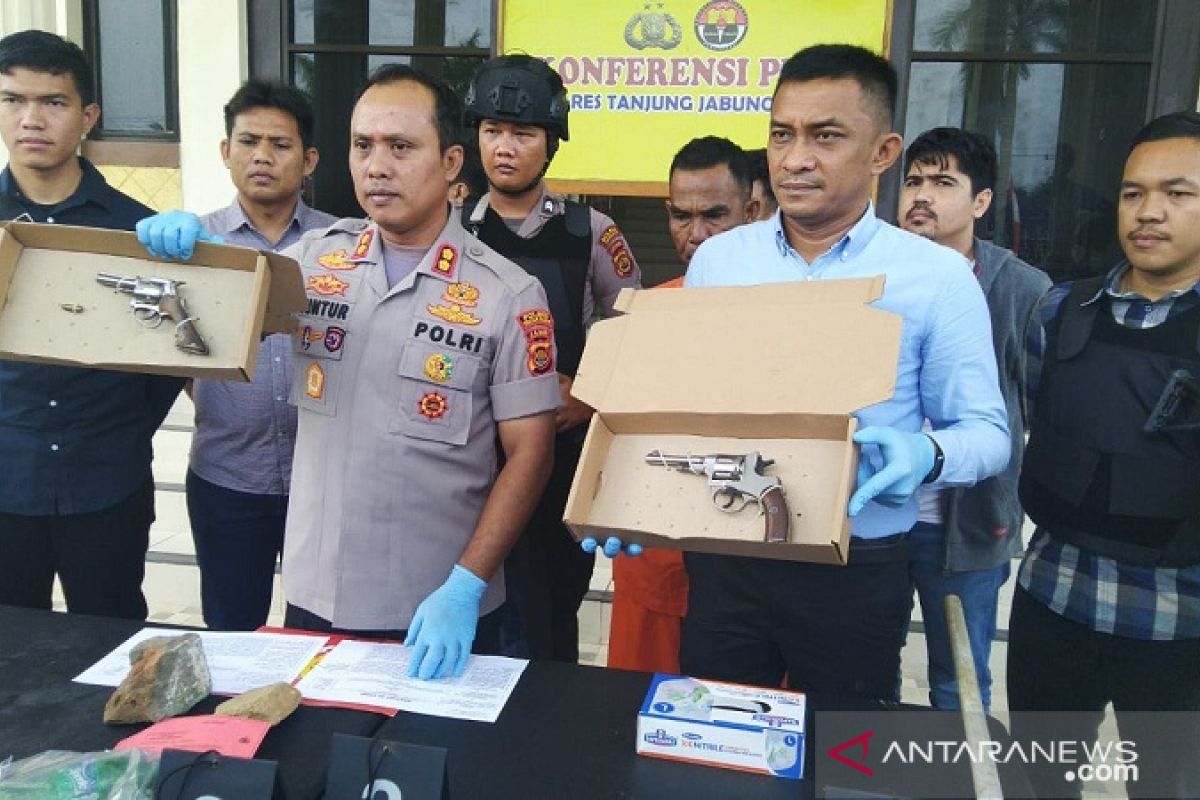 Polres Tanjab Barat tangkap pelaku penyerang kepala sekolah