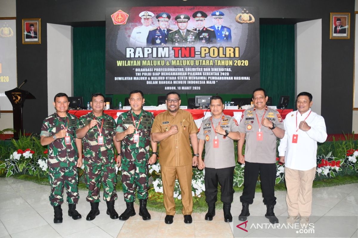 Irjen Pol Baharudin hadiri Rapim TNI - Polri Maluku dan Malut