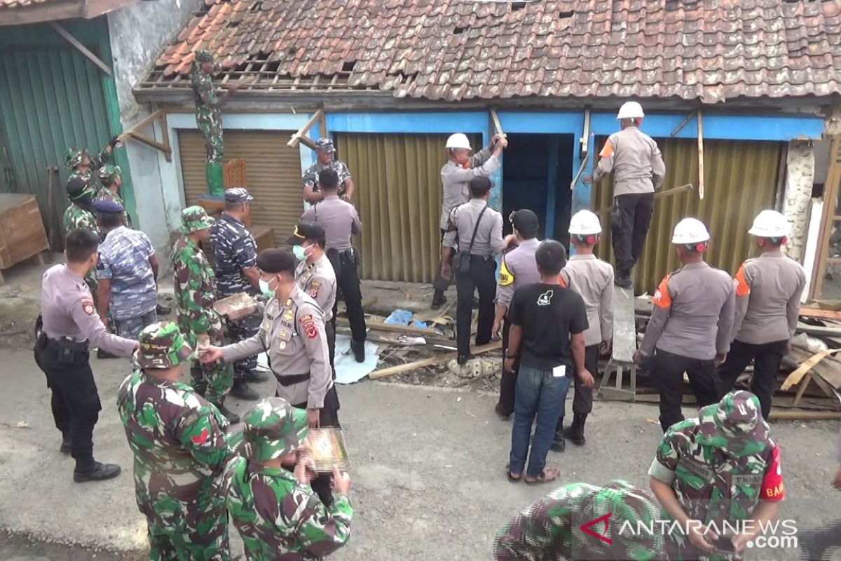 Ada 547 rumah rusak akibat gempa di Sukabumi