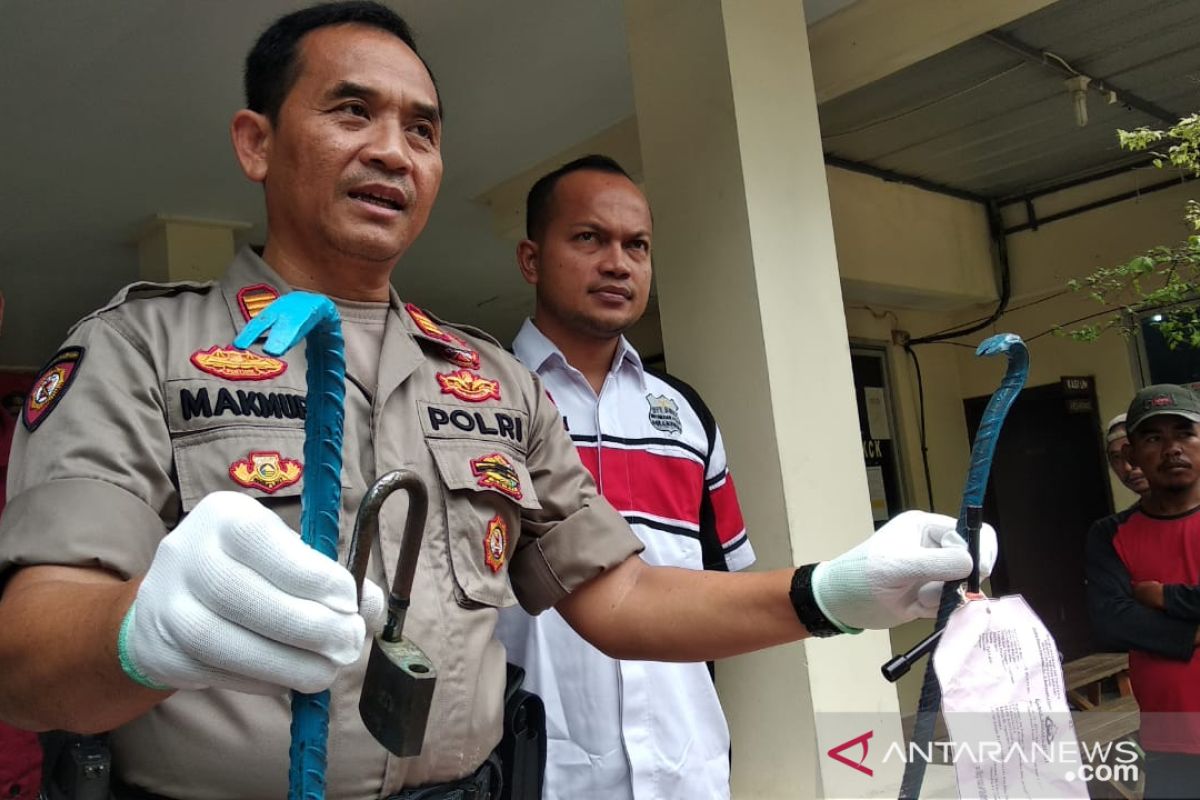 Penjual miras oplosan yang tewaskan dua orang di Bekasi diringkus polisi