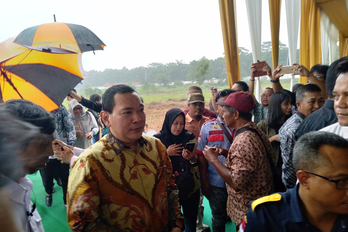 Tommy Soeharto sumbangkan lahan untuk terminal di Cikampek