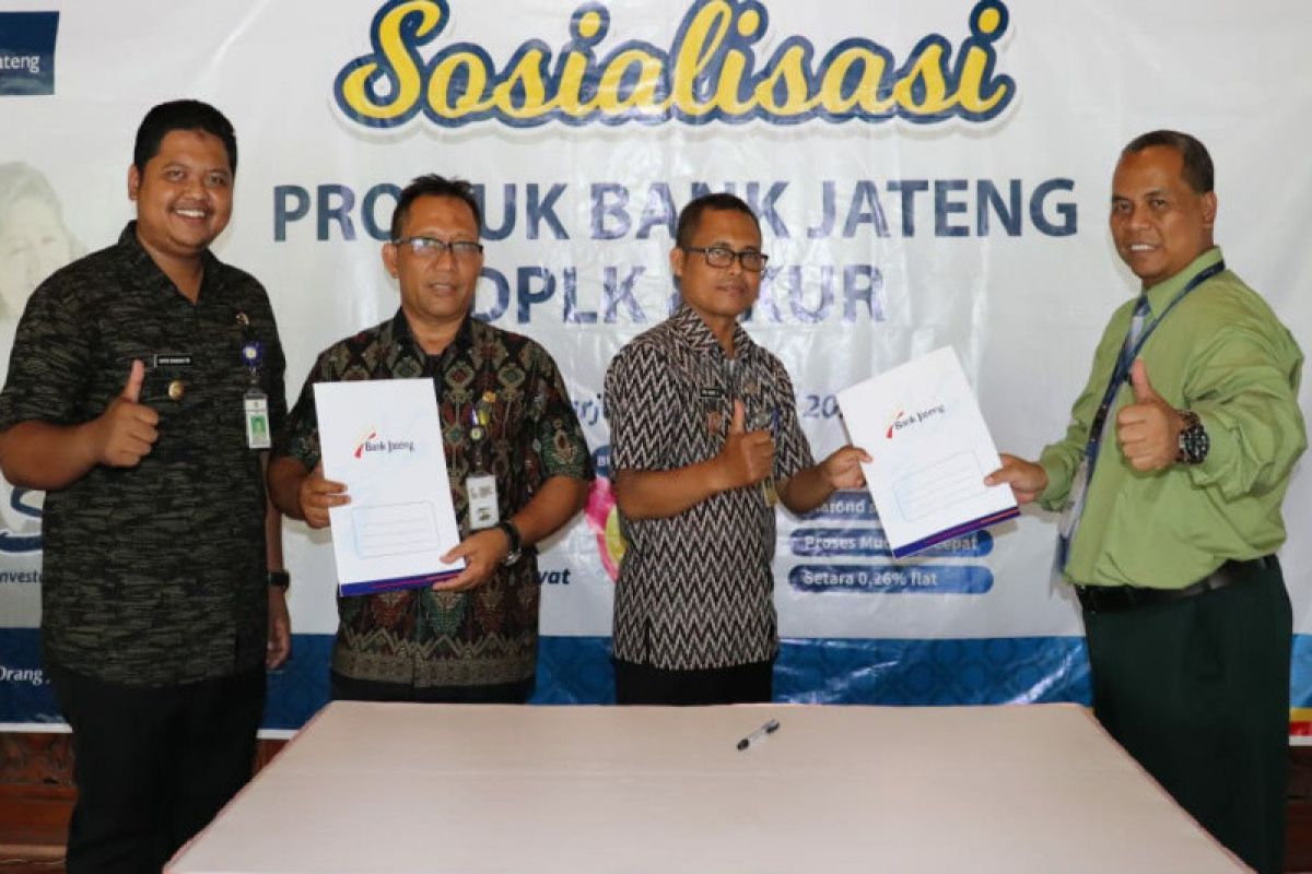 Bank Jateng tandatangani PKS dengan kelurahan se-Kecamatan Sukoharjo