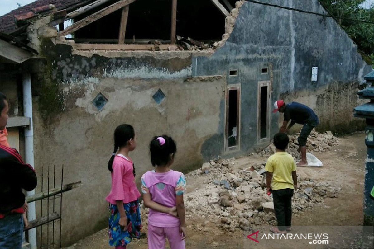 BMKG petakan sebaran dampak kerusakan gempa Sukabumi