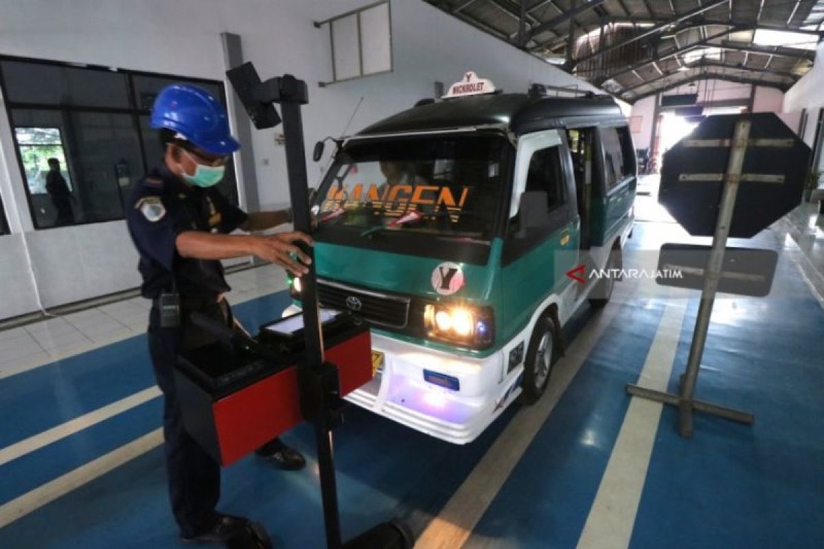 Pemkab Madiun targetkan kenaikan pendapatan retribusi uji kir kendaraan