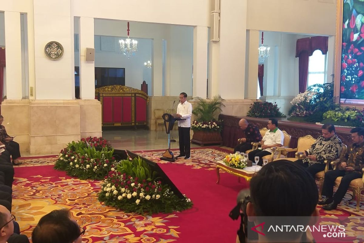 Presiden Jokowi makin sering minum jamu untuk cegah corona