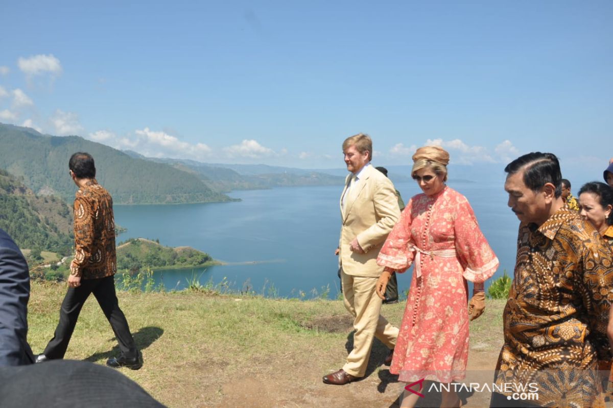 Raja dan Ratu Belanda kunjungi Bukit Singgolom Danau Toba