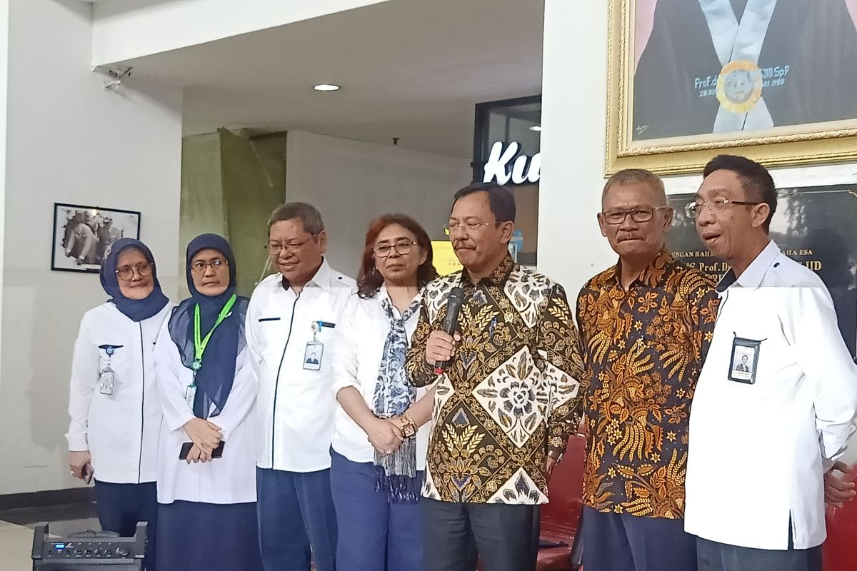 East Jakarta hospital confirms recovery of three COVID-19 patients