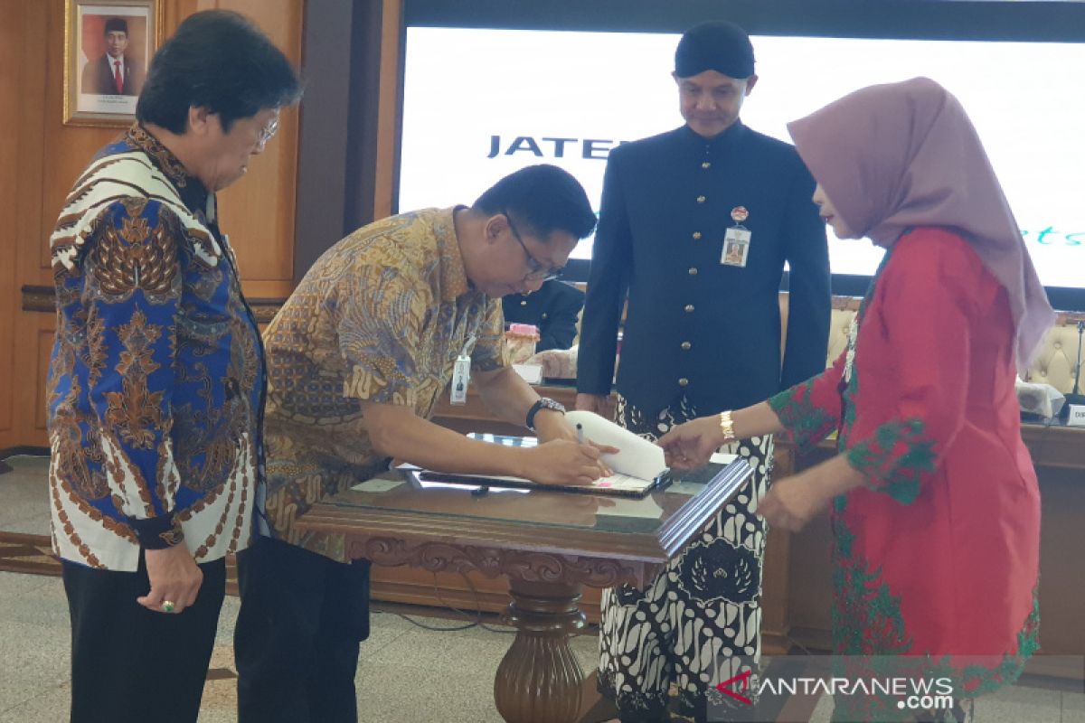 Perhutani tandatangani kerja sama kawasan hutan untuk Jateng Valley