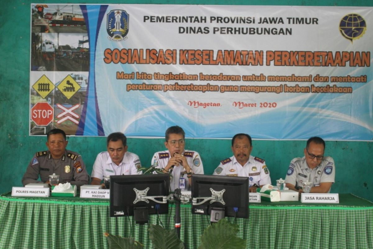 Dishub Jatim gandeng Daop Madiun sosialisasikan keselamatan perkeretaapian