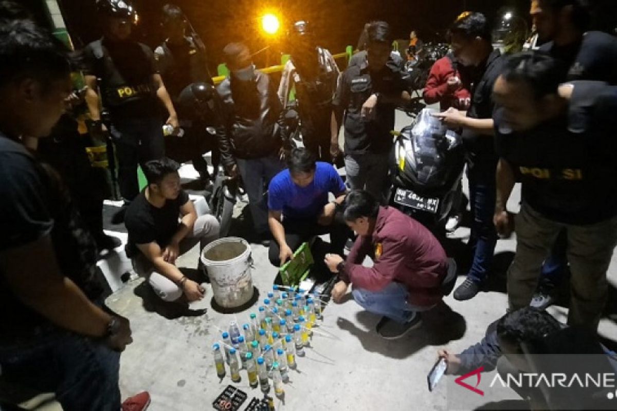 Polresta gelar razia di Pulau Pandan, pengendara diperiksa dan dites urine